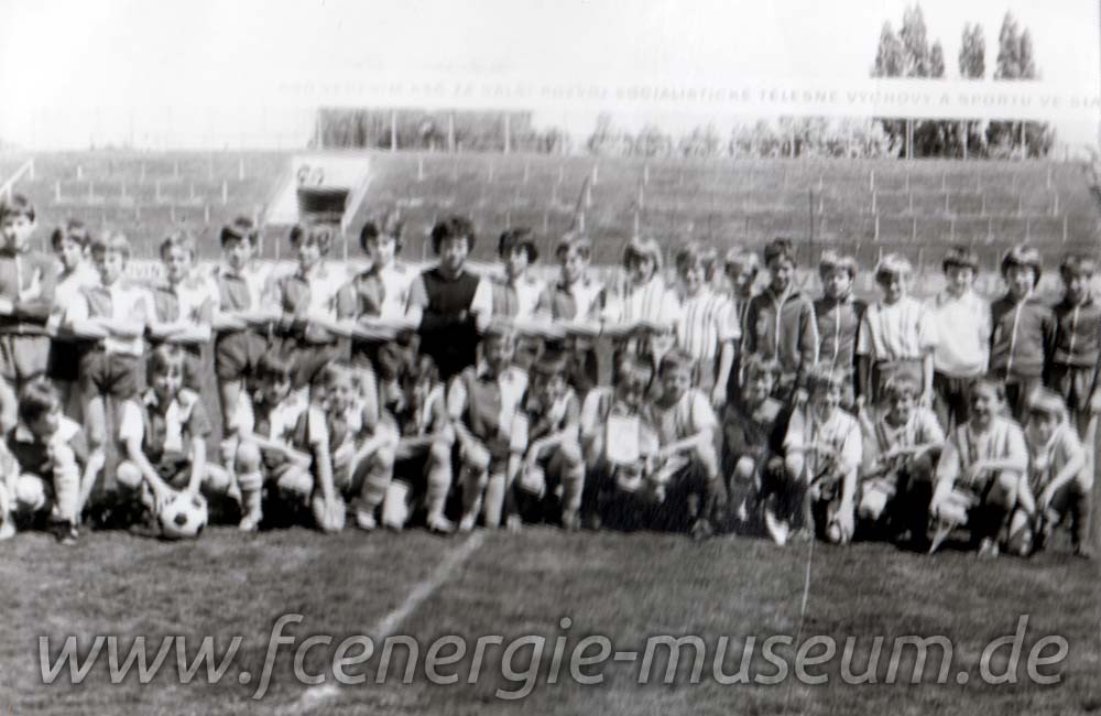 1. Kinder Saison 1981/82